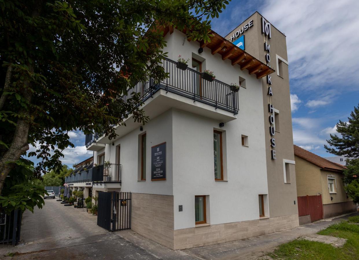 Mokka House Panzio Bed and Breakfast Μίσκολτς Εξωτερικό φωτογραφία