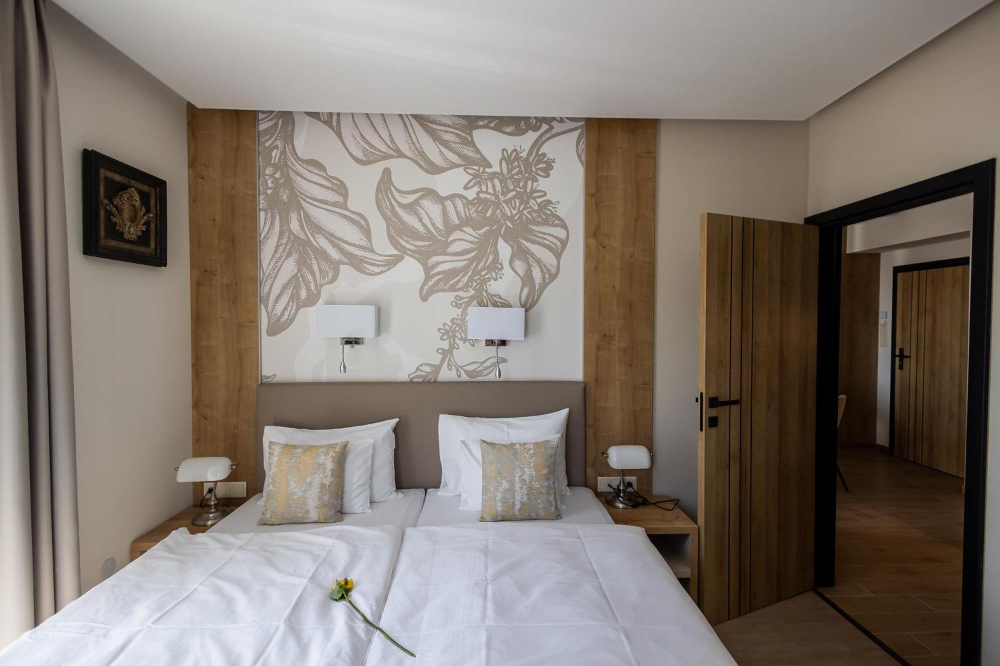 Mokka House Panzio Bed and Breakfast Μίσκολτς Εξωτερικό φωτογραφία