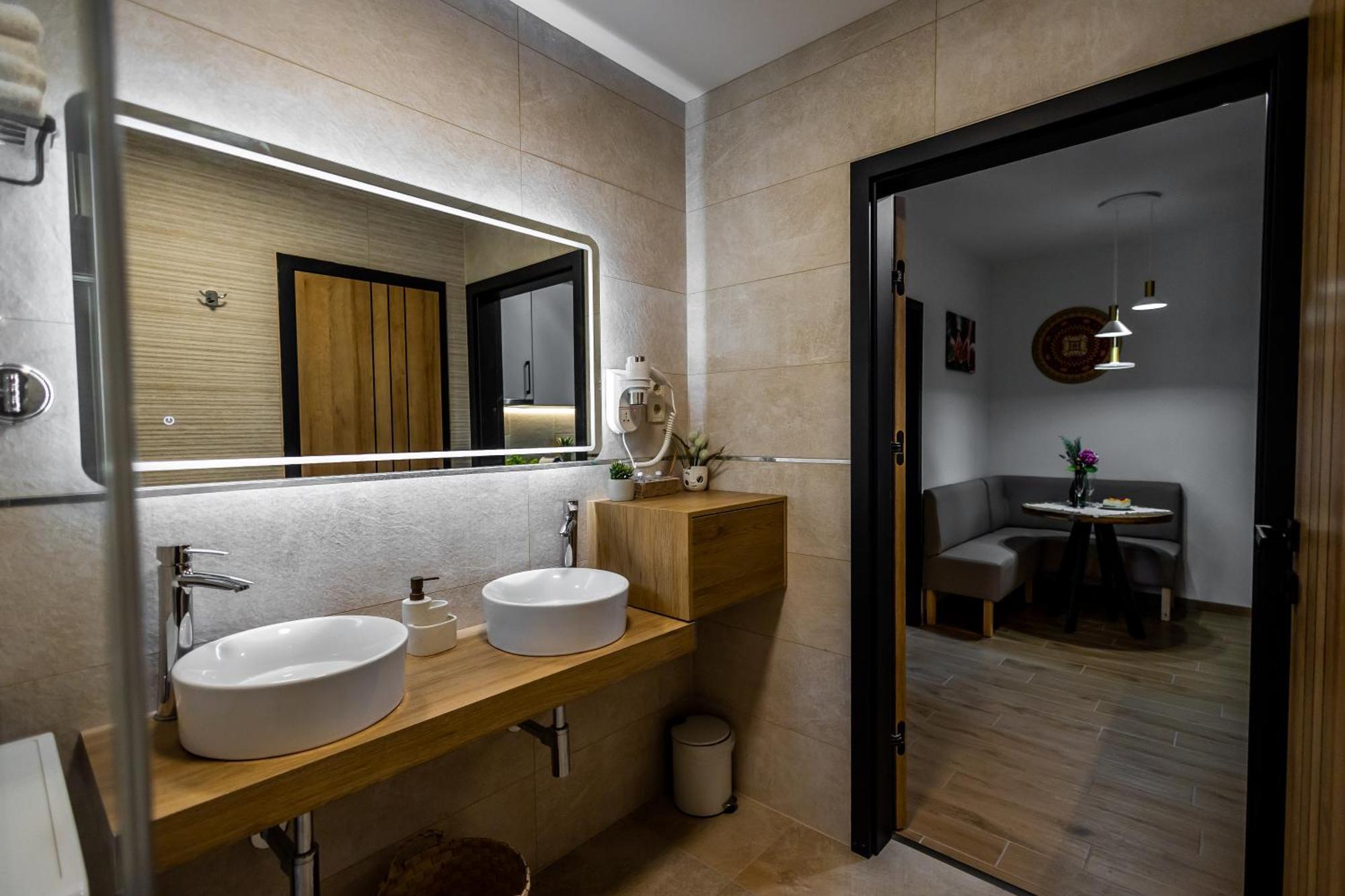 Mokka House Panzio Bed and Breakfast Μίσκολτς Εξωτερικό φωτογραφία